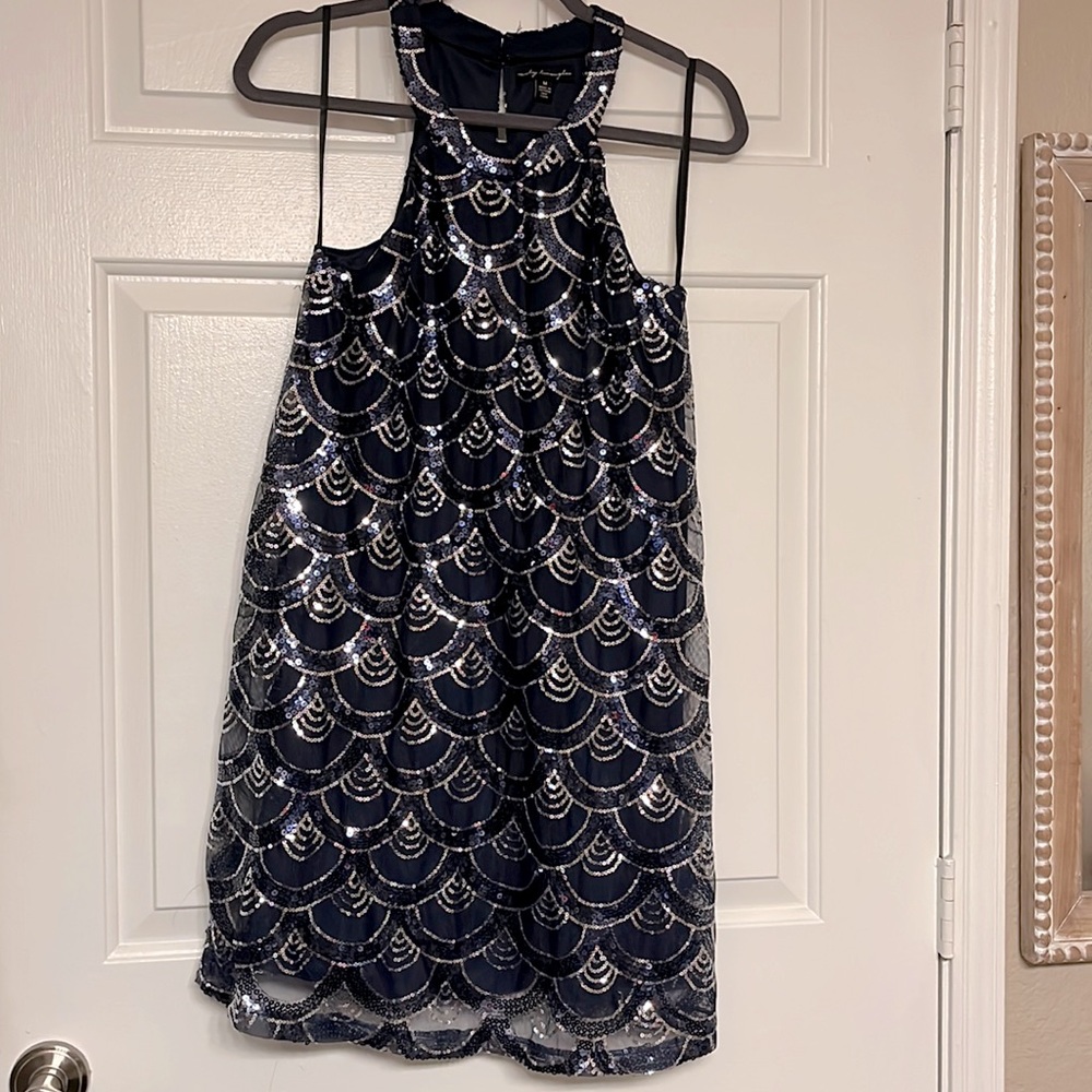 City Triangles dress size M.